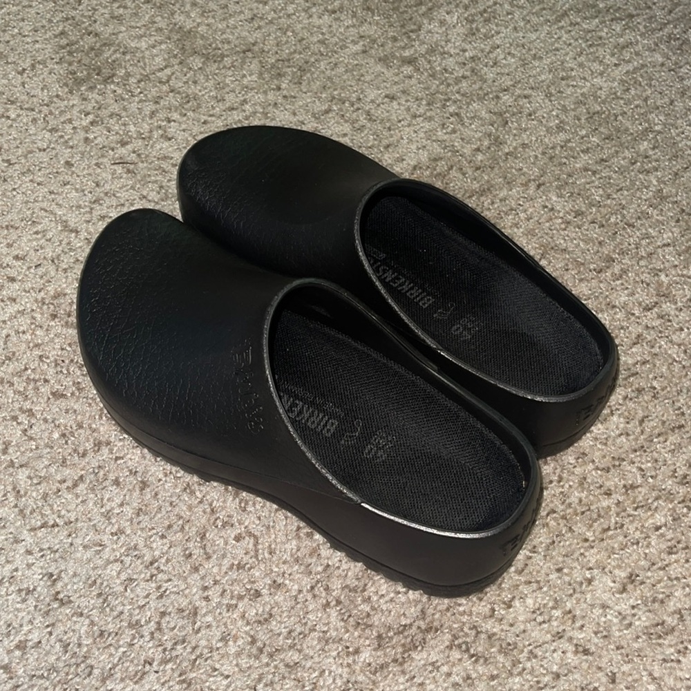 Birkenstock Black Women's Shoes - Picture 2 of 5